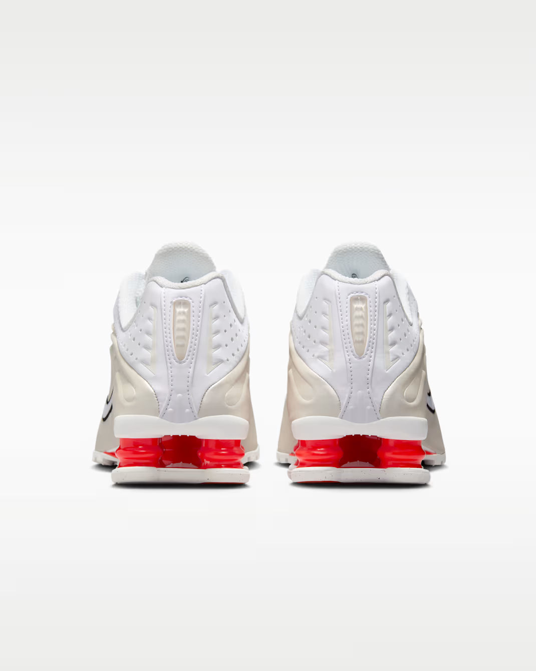 Nike Shox R4